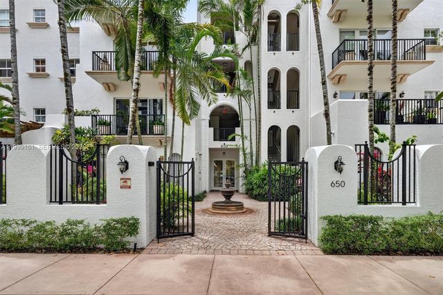 650 Valencia Avenue 302, Coral Gables, FL 33134