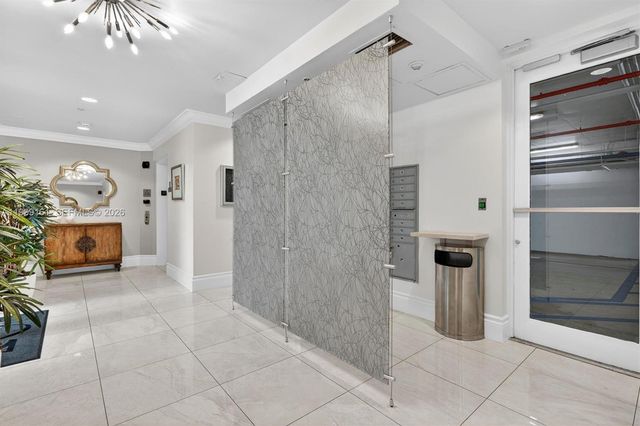 650 Valencia Avenue 302, Coral Gables, FL 33134