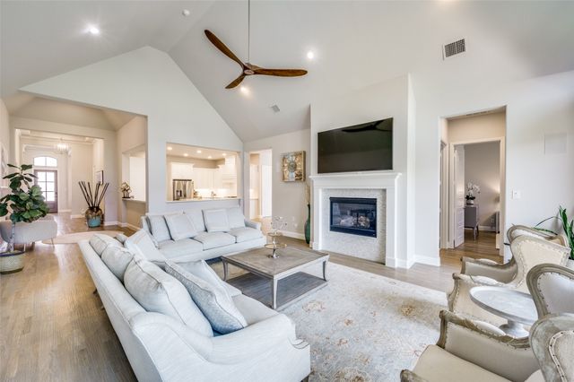 2740 Meadowbrook Boulevard, Prosper, TX 75078