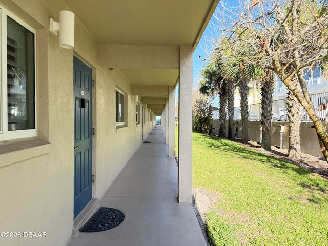 111 N Atlantic Ave Apt A105, New Smyrna Beach, FL 32169
