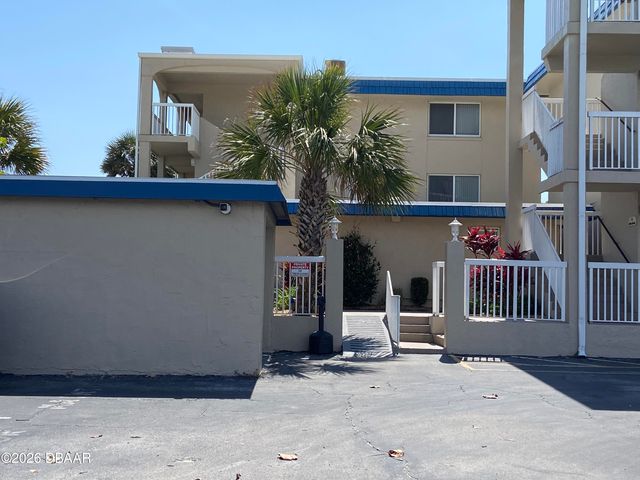 111 N Atlantic Ave Apt A105, New Smyrna Beach, FL 32169