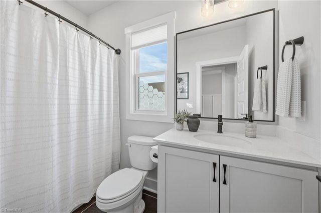 9132 Stoney River Lane, Kernersville, NC 27284