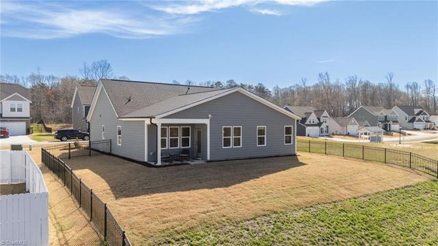 9132 Stoney River Lane, Kernersville, NC 27284