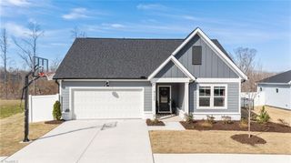 9132 Stoney River Lane, Kernersville, NC 27284