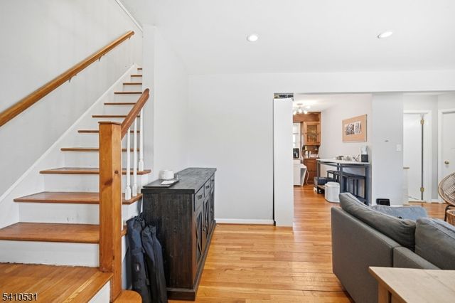 163 Edgewood Ave, Clifton City, NJ 07012