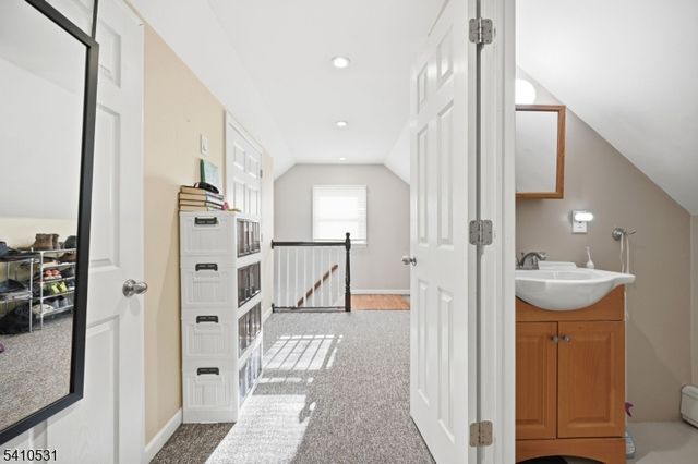 163 Edgewood Ave, Clifton City, NJ 07012