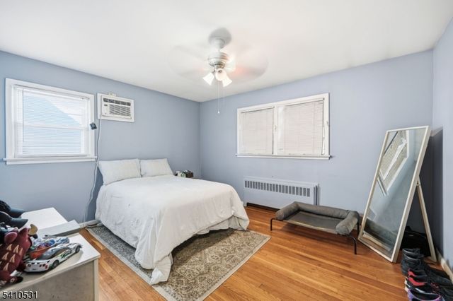 163 Edgewood Ave, Clifton City, NJ 07012