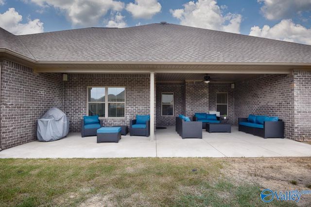 26431 Birkshire Lane, Athens, AL 35613