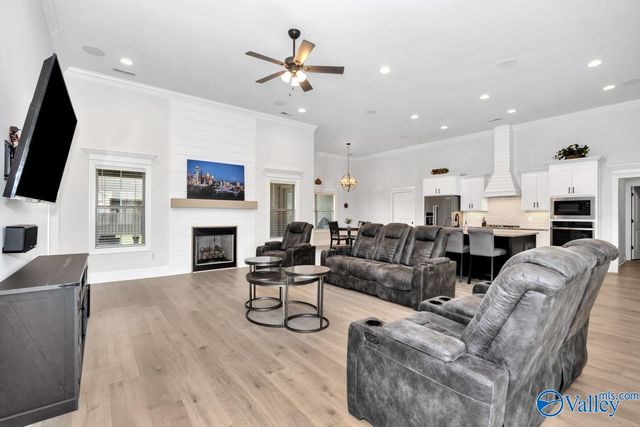 26431 Birkshire Lane, Athens, AL 35613