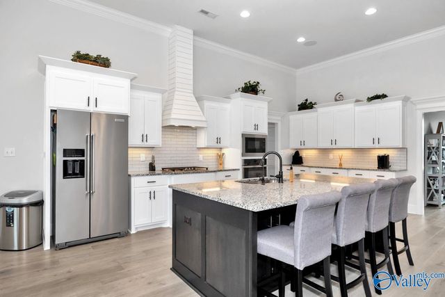 26431 Birkshire Lane, Athens, AL 35613