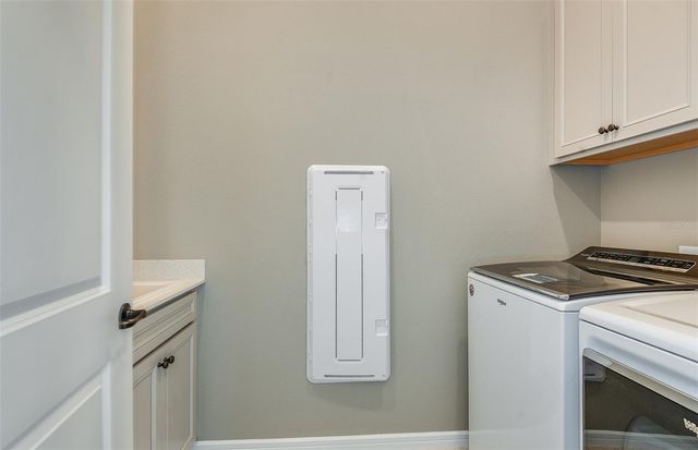 1947 SPRING SHOWER CIRCLE, Kissimmee, FL 34744