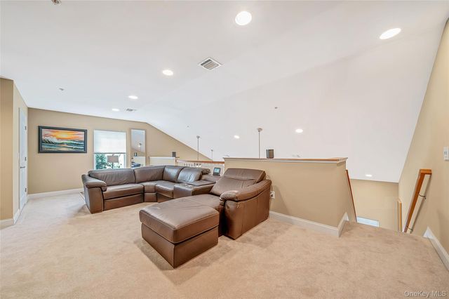 47 Barley Lane, Patchogue, NY 11772