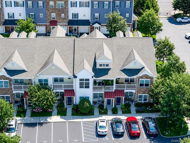 47 Barley Lane, Patchogue, NY 11772