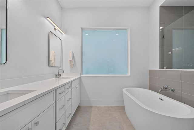 2430 FLOYD STREET, Sarasota, FL 34239