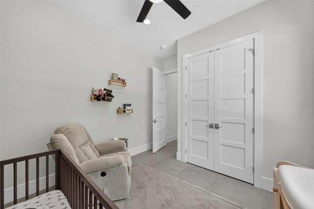 2430 FLOYD STREET, Sarasota, FL 34239