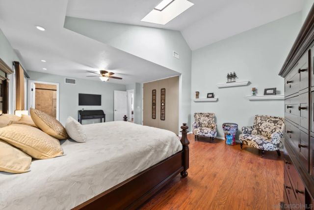 9693 Follett Drive, Santee, CA 92071