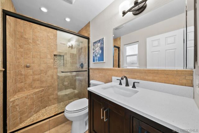 9693 Follett Drive, Santee, CA 92071