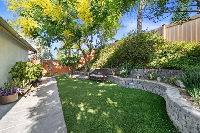 9693 Follett Drive, Santee, CA 92071