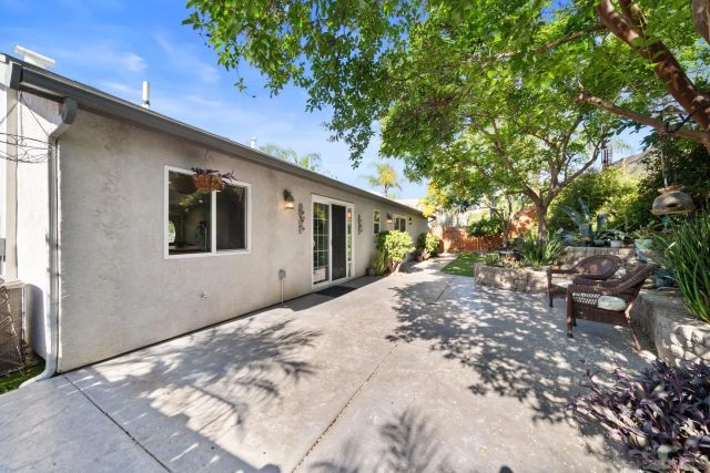 9693 Follett Drive, Santee, CA 92071