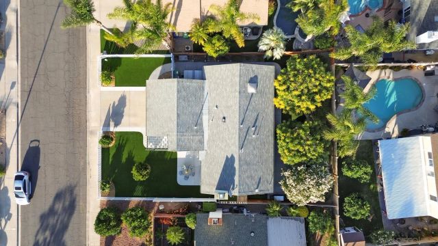 9693 Follett Drive, Santee, CA 92071