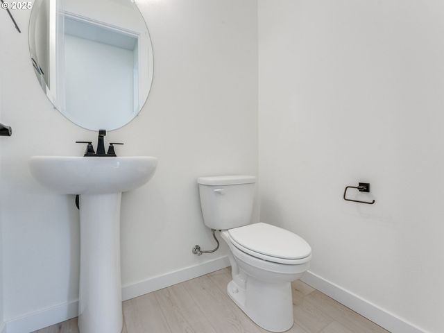 2151 Ne RIDGE RUN Ln, Estacada, OR 97023