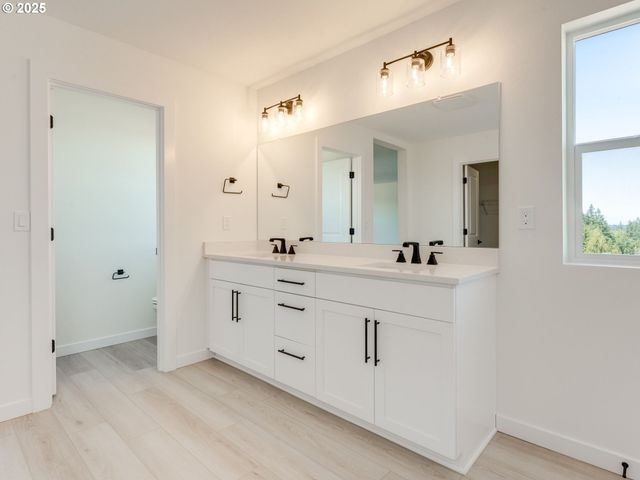 2151 Ne RIDGE RUN Ln, Estacada, OR 97023