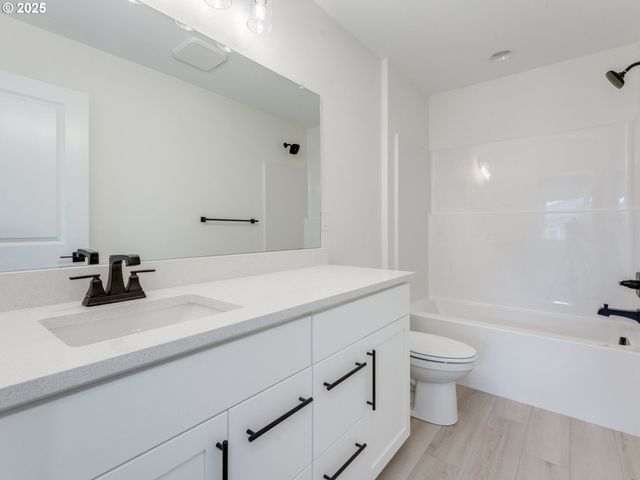 2151 Ne RIDGE RUN Ln, Estacada, OR 97023