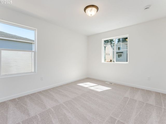 2151 Ne RIDGE RUN Ln, Estacada, OR 97023