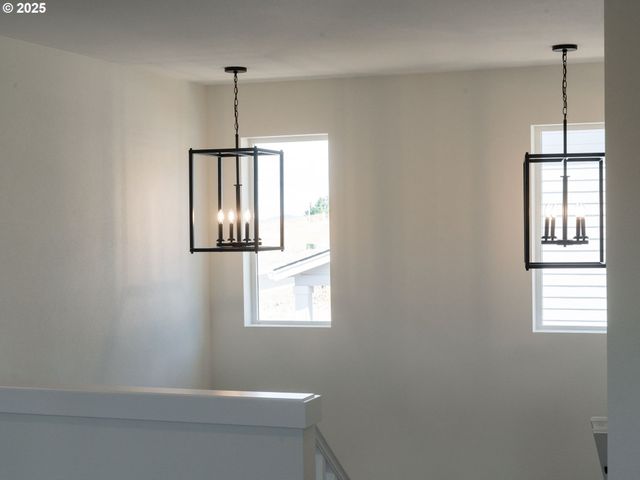 2151 Ne RIDGE RUN Ln, Estacada, OR 97023