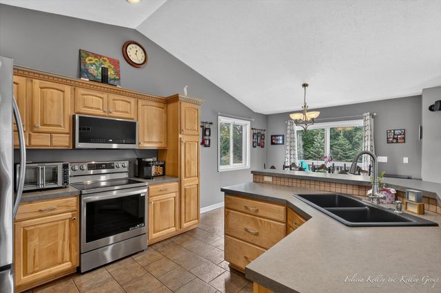 2033 Orchard Ridge Drive Nw, City Of Walker, MI 49534