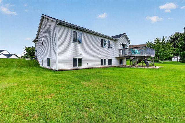 2033 Orchard Ridge Drive Nw, City Of Walker, MI 49534