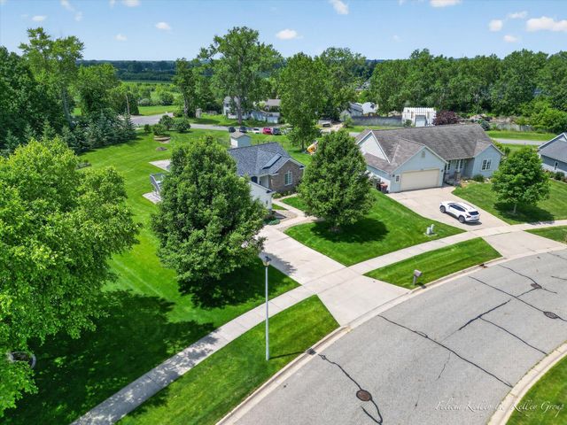 2033 Orchard Ridge Drive Nw, City Of Walker, MI 49534