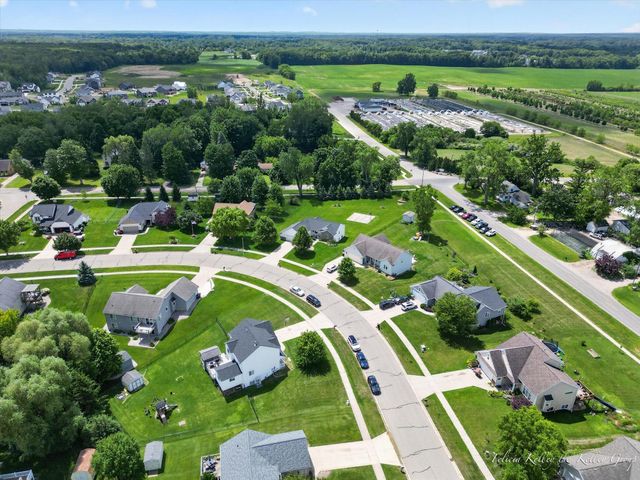 2033 Orchard Ridge Drive Nw, City Of Walker, MI 49534