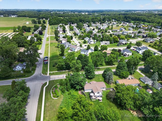 2033 Orchard Ridge Drive Nw, City Of Walker, MI 49534