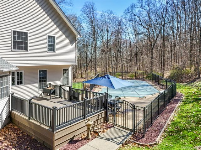 32 Robinson Lane, Wappingers Falls, NY 12590