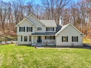 32 Robinson Lane, Wappingers Falls, NY 12590