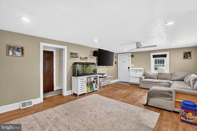 1569 12TH ST, Ewing, NJ 08638