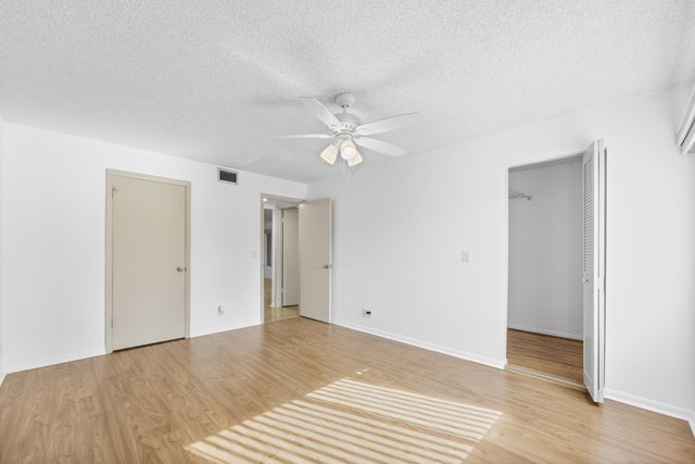 313 Pine Ridge Circle C-2, Greenacres, FL 33463