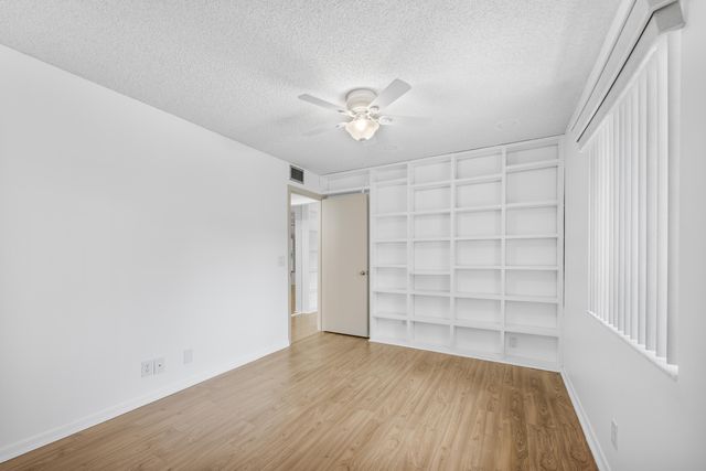 313 Pine Ridge Circle C-2, Greenacres, FL 33463