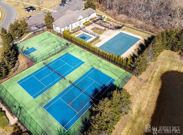 276 Morning Glory Drive, Monroe, NJ 08831