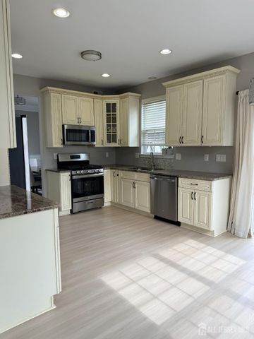 276 Morning Glory Drive, Monroe, NJ 08831