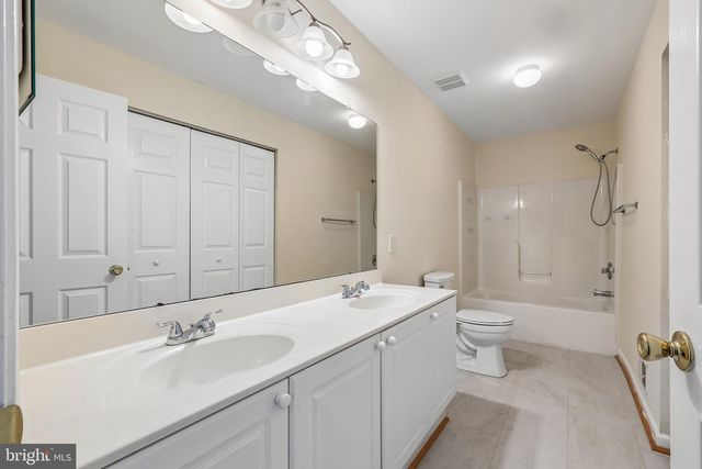 18122 SAMUEL CIR, Hagerstown, MD 21740