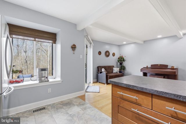 2125 WEYBRIDGE CMNS, Holland, PA 18966