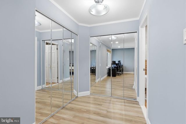 2125 WEYBRIDGE CMNS, Holland, PA 18966