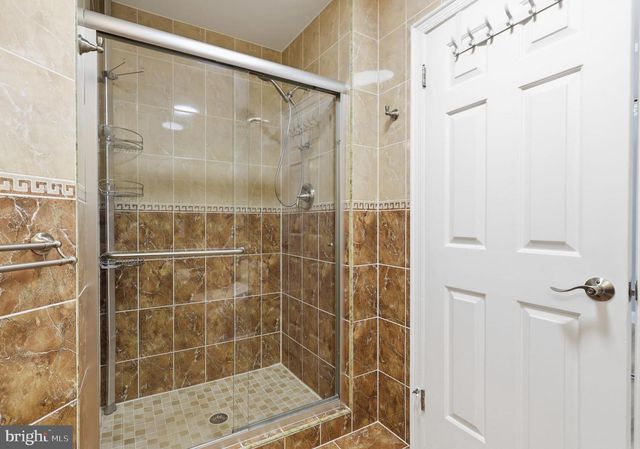 2125 WEYBRIDGE CMNS, Holland, PA 18966