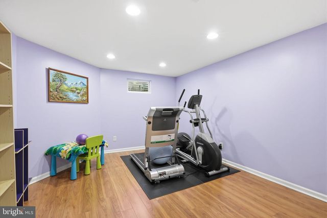 2125 WEYBRIDGE CMNS, Holland, PA 18966