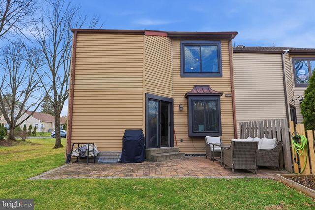 2125 WEYBRIDGE CMNS, Holland, PA 18966