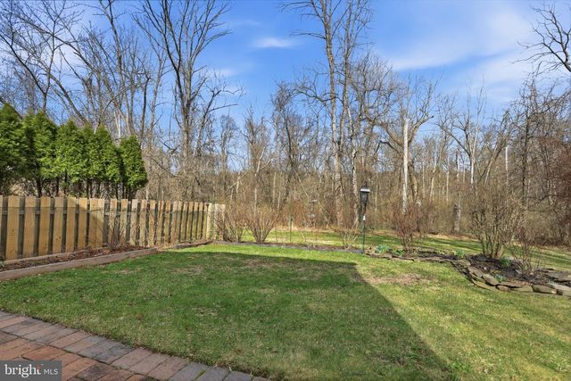 2125 WEYBRIDGE CMNS, Holland, PA 18966