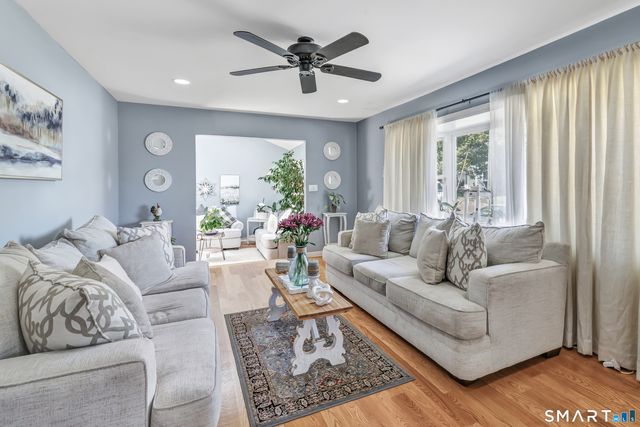 10 Nacca Road, West Haven, CT 06516