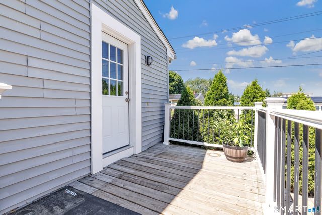 10 Nacca Road, West Haven, CT 06516